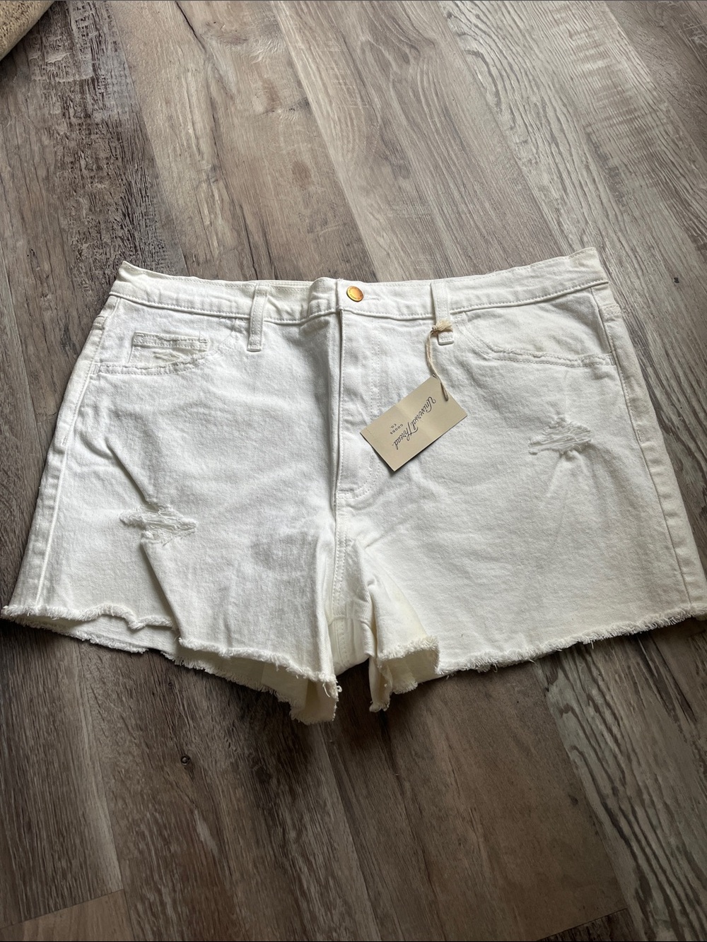 Universal Thread White Distressed Denim Cutoff Shorts